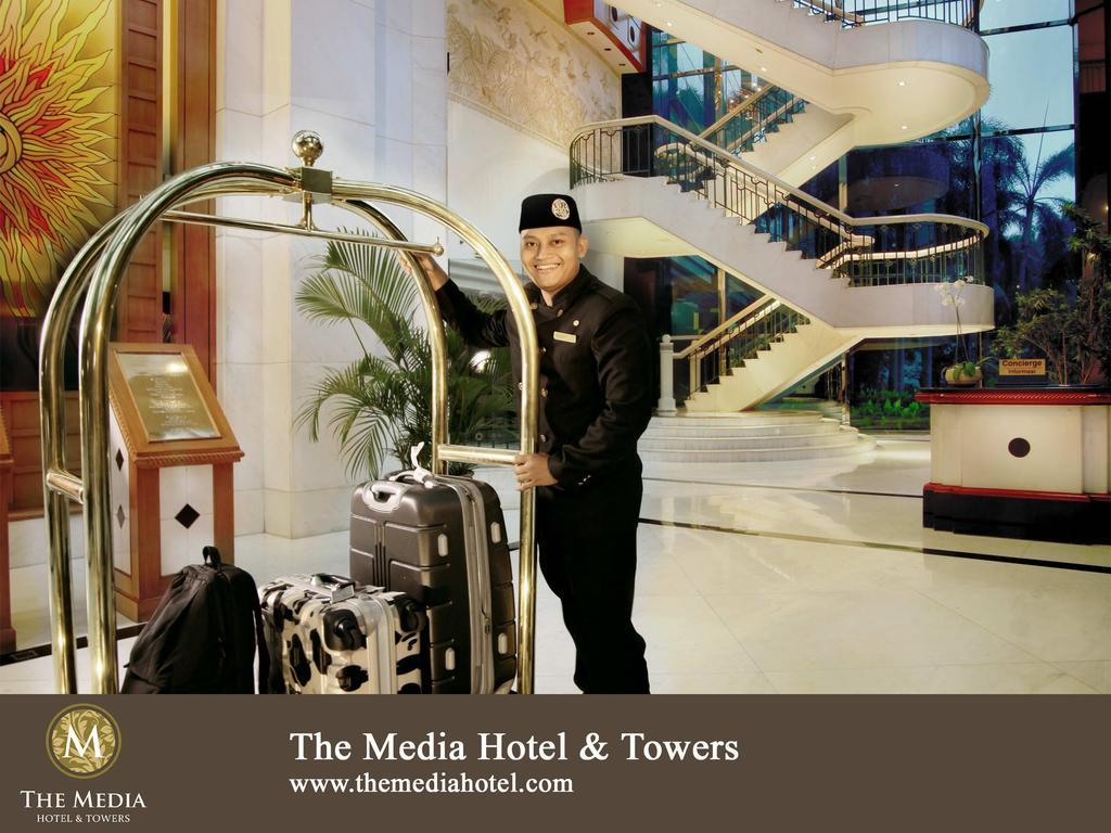 The Media Hotel & Towers 자카르타 외부 사진